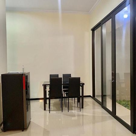 Guest House / Homestay Bukit Mutiara Residence Ngingas エクステリア 写真