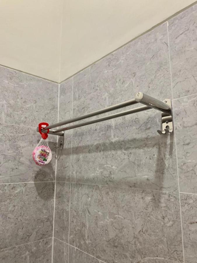 Guest House / Homestay Bukit Mutiara Residence Ngingas エクステリア 写真