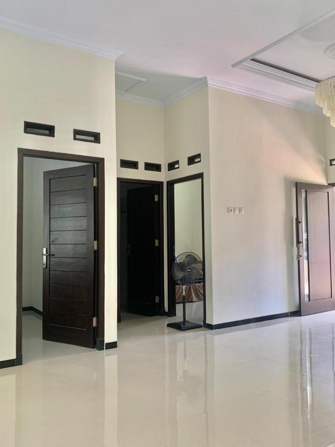 Guest House / Homestay Bukit Mutiara Residence Ngingas エクステリア 写真