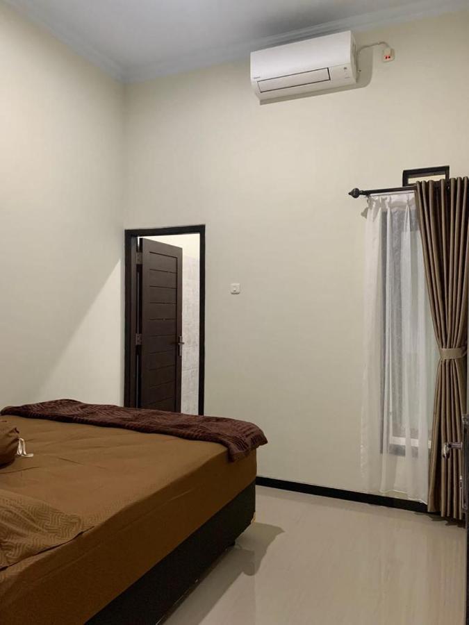 Guest House / Homestay Bukit Mutiara Residence Ngingas エクステリア 写真